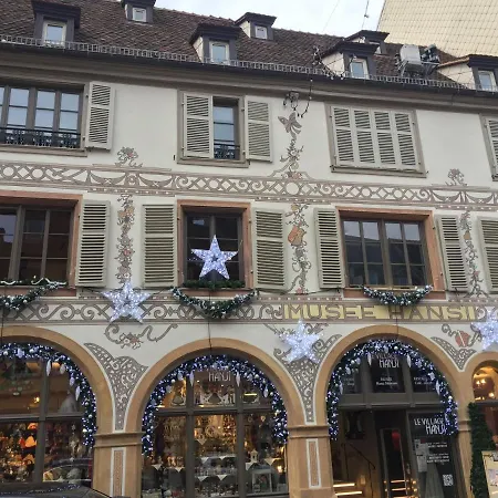 アパート Des 2 Tetes *