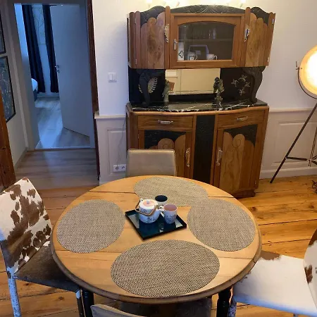 Des 2 Tetes コルマール